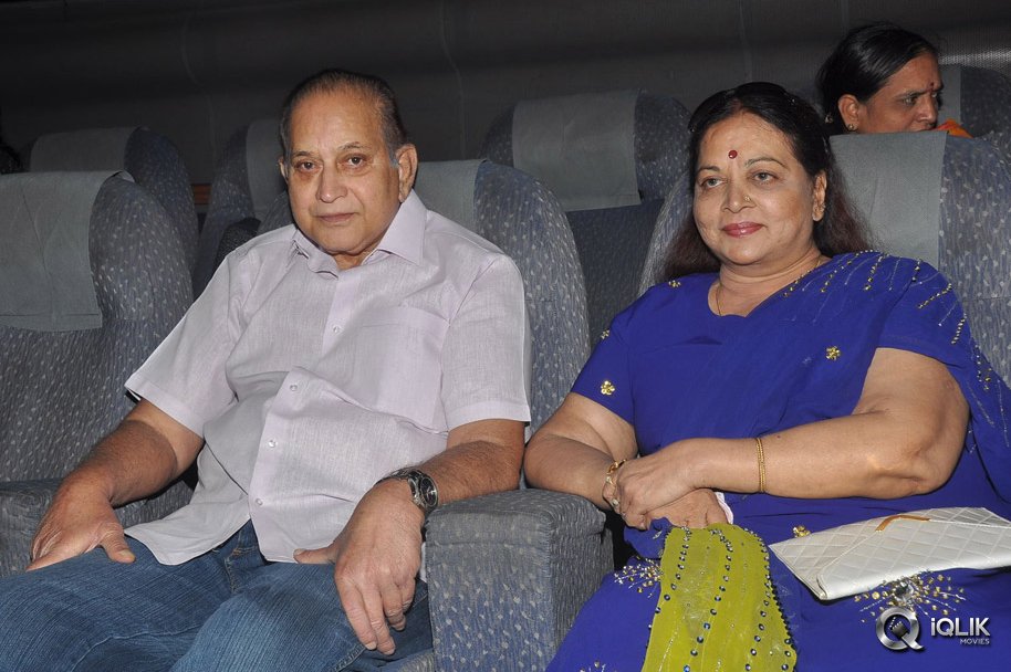 Parampara-Movie-Preview-Show-Press-Meet